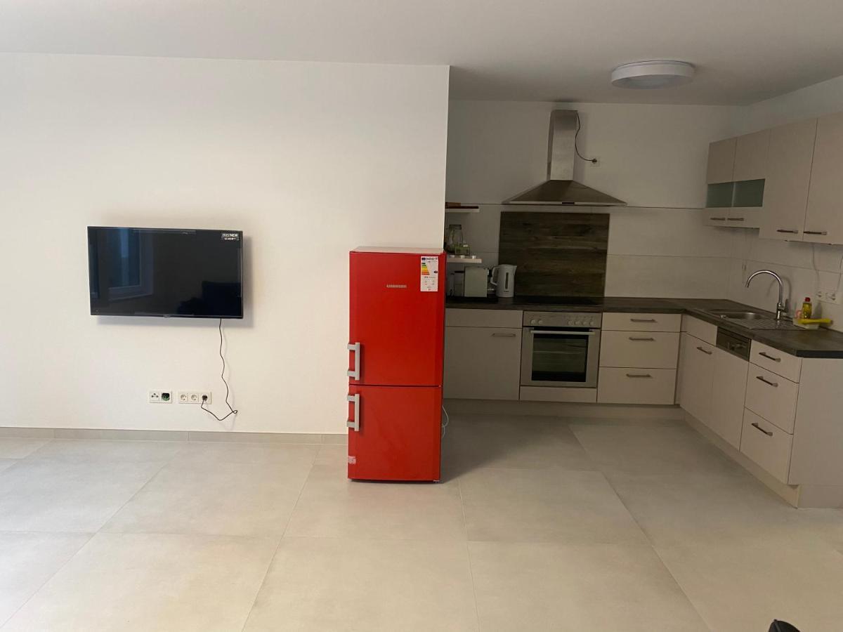 Charmante Ferienwohnung-Neubau- Taunusstein Extérieur photo
